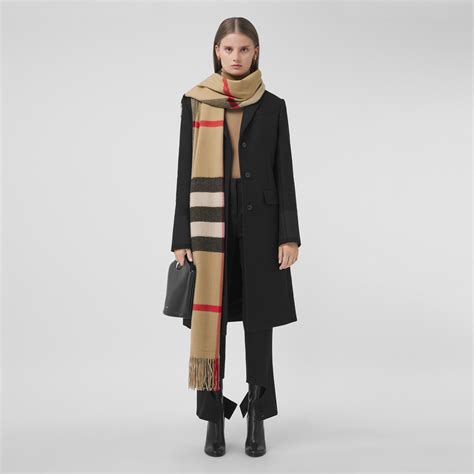 burberry check cashmere oversized scarf.